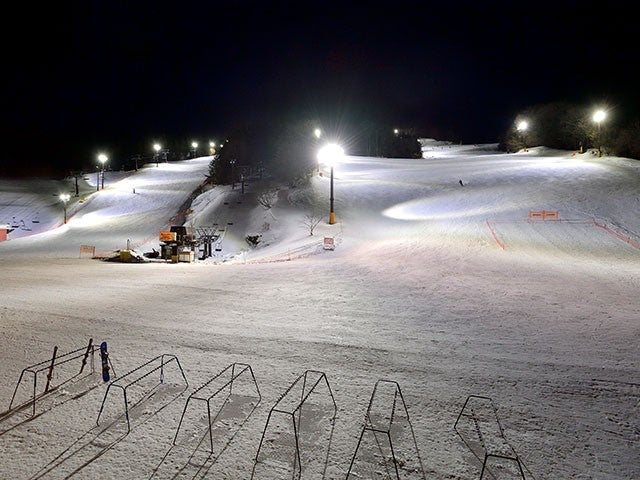 ●【新宿発着Fタイム】朝発日帰り　トワイライトリフト券付　ノルンみなかみスキー場【滞在約7時間】1
