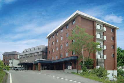 【東京駅・上野駅・大宮駅発】 ≪Fes≫ 『斑尾アニフェス2025』斑尾高原の大浴場付きホテルに宿泊 2日間 <クレジット決済>