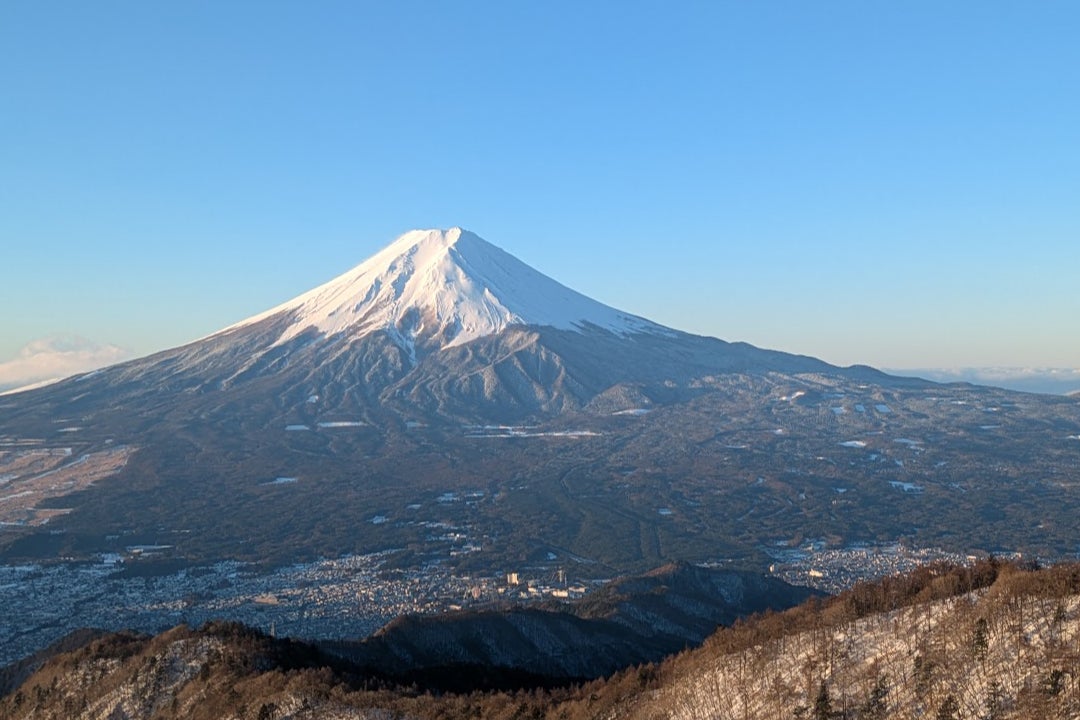 三つ峠山荘忘年会ツアー〜富士山の絶景をみながら忘年山行 ～1