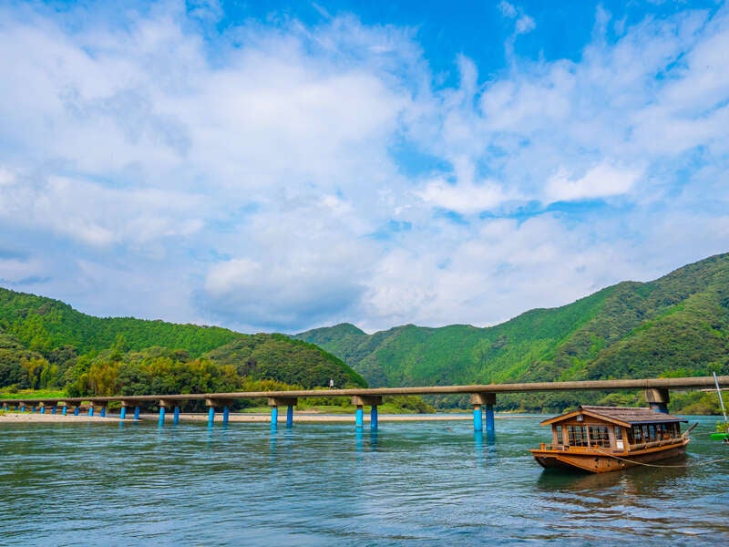 【茨城空港発】 四国４県見どころ周遊８景　名湯「道後温泉」宿泊と四万十川・鳴門・祖谷・大歩危・桂浜・こんぴらさん３日間2