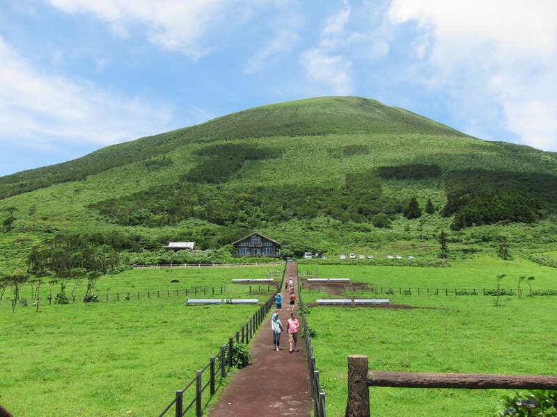 【高知龍馬空港発】 東京亜熱帯　八丈島３日間2