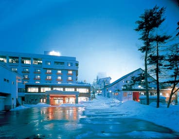 【大阪・京都】夜発　［竜王スキーパーク　リフト券付］ホテルノース志賀　南館２泊（滞在中利用ＯＫのレンタル付）＜２０２５－２０２６　ＪＡＭＪＡＭスキー＆スノボ＞