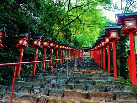 中部発　日帰り　個人では行きにくい　人気の貴船で涼を愉しむ！京の奥座敷・貴船の川床料理と１２年に一度！午年に訪れる絵馬発祥の地・貴船神社＜JAMJAM TOUR＞3