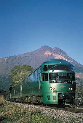 新神戸駅・姫路駅　集合
ゆふいんの森と九州名所絶景めぐり1