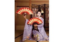 【岡崎発】＊日帰り昼食付*『舞妓さんと京料理＆世界遺産 醍醐寺の紅葉』1