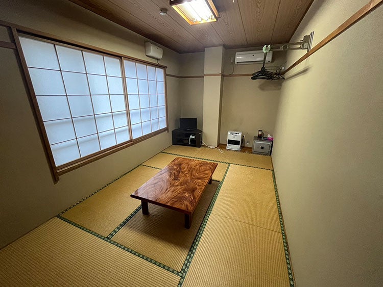 朝発バス/セゾンインたかとし（神立スノーリゾート）・1泊リフト券付（利用日数選択）2