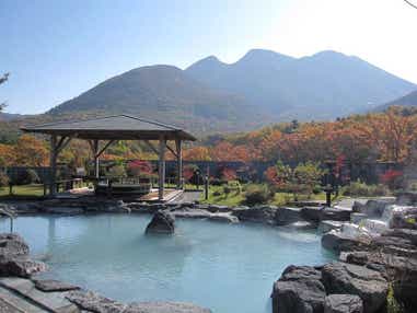 【ＪＲ和歌山駅発】 湯けむりに誘われて、上質な温泉でのんびり湯ったり九州秘湯‣名湯巡り３日間