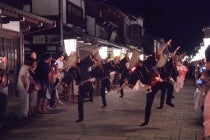 【金山駅南口発】＊１泊２日４食付き＊『町屋を貸切＆案内人付き鑑賞～おわら風の盆～』2