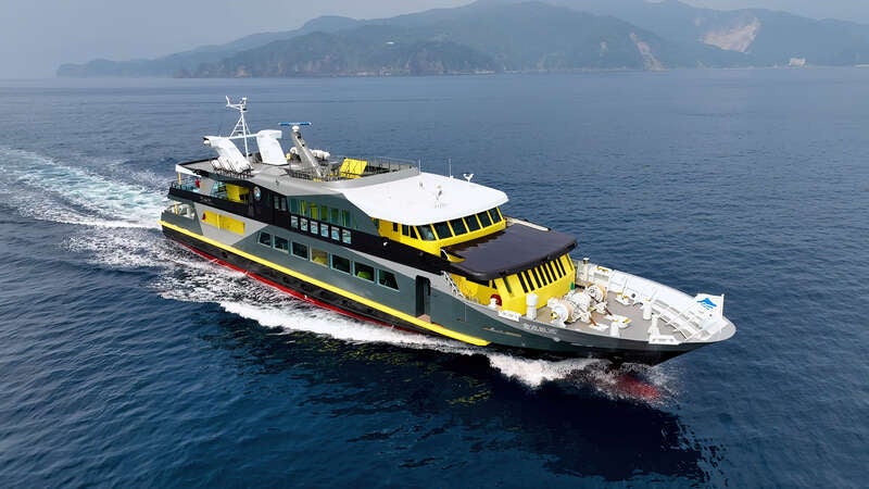 【群馬県内発】 新型船『金波銀波』で行く！THE漁師島『初島』 アジアンガーデンズの入場券付！日帰り1