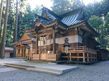 御岩神社と酒列磯前神社参拝バスツアー
