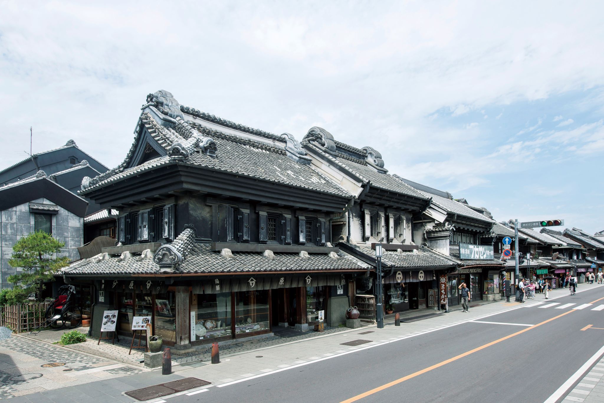 【京成船橋発】《トイレ付きバスで行く》 晩秋の埼玉紅葉めぐりと川越散策・うなぎの昼食＜コースNo.26-1106-A＞（京成トラベル）2