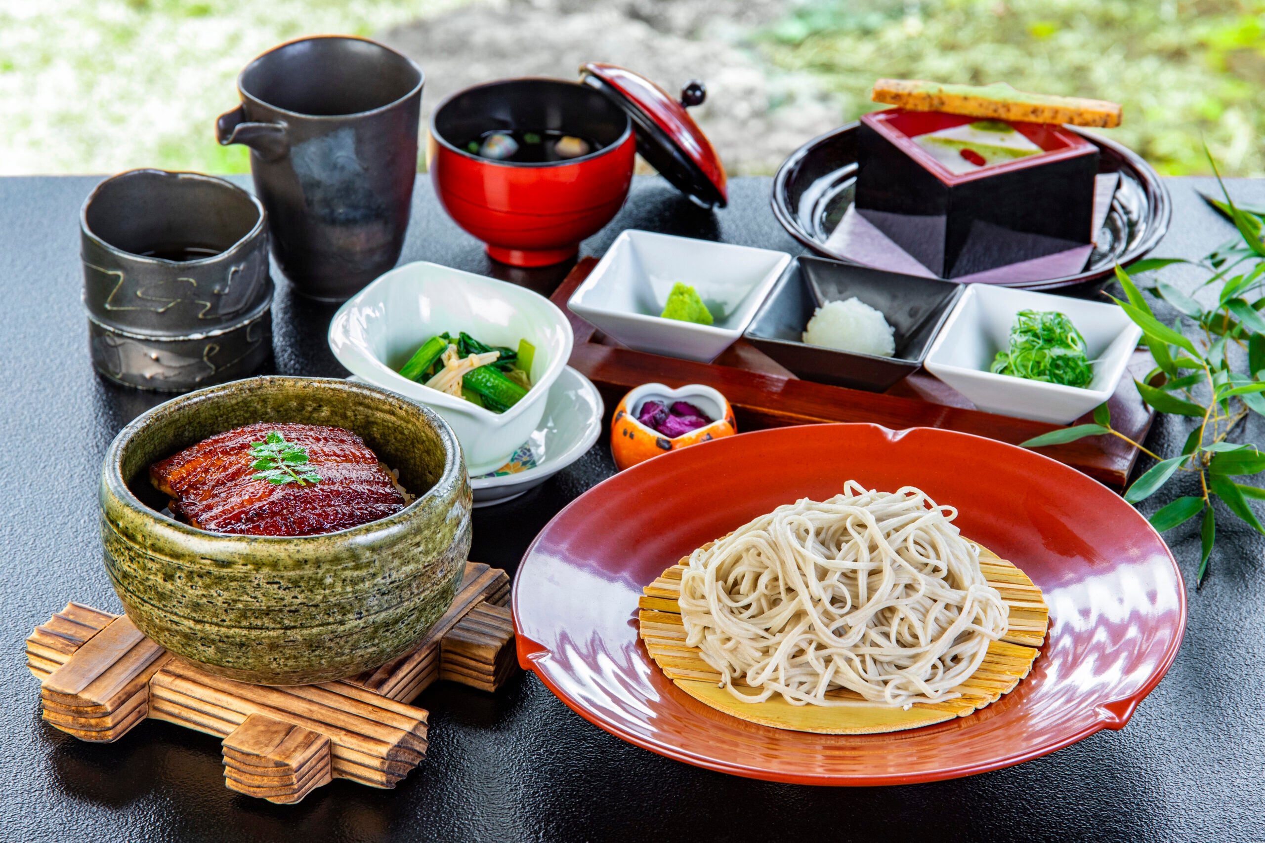 鳳凰の旅【京成船橋発】箱根神社で初詣と箱根小涌園 天悠「蕎麦貴賓館」でそば会席＜コースNo.25-1137＞（京成トラベル）2