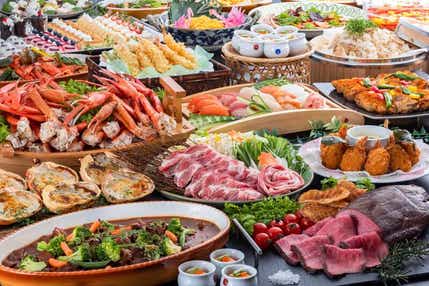 【高知県内発】 神鍋温泉でかにカニグルメバイキングと出石永楽館・丹波大感謝祭 ２日間