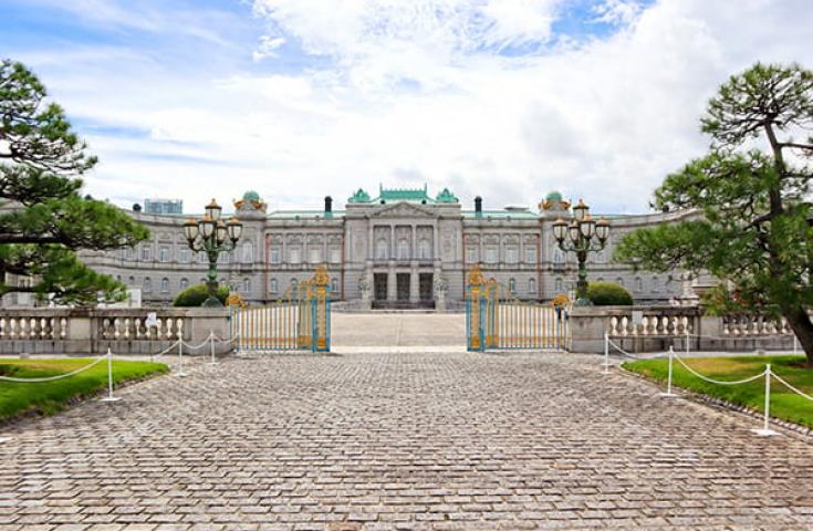 [VIP view Tour] シティコース 【12:00発】オープントップで壮快！東京見学＜GPS付自動音声ガイドシステム搭載＞2