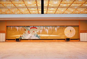 ガイドスタッフによる案内　京都迎賓館1