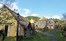 明石・名谷　発
№1829 桜の名所～七谷川和らぎの道～と英国村1