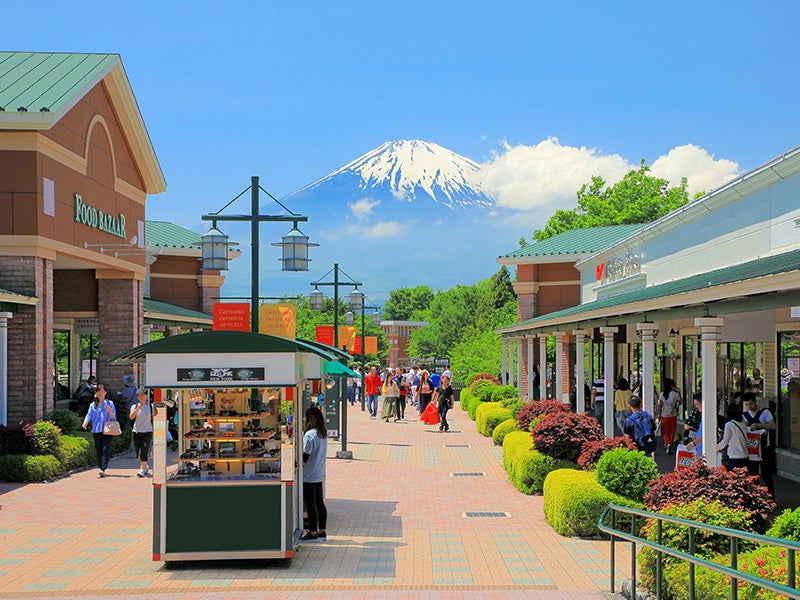【横浜発】『ぶっとび格安✨』絶景「富士山五合目🗻」＆世界遺産「忍野八海」＆御殿場アウトレットで富士山と買物満喫👜（アウトレットクーポン付き♪）3