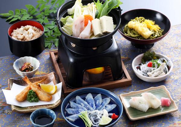 木屋川のホタル舟から見る幻想的なホタルとふくづくし膳3