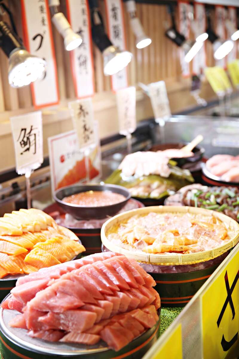 【秋田市内・大曲・横手地区発】 あじイカ赤魚の開きセット付　母の日大感謝ミステリー  日帰り2