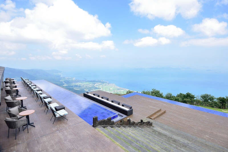 【兵庫エリア発】 標高1,100ｍ！眺望豊かな「びわ湖テラス」と「近江スエヒロ本店」で頂く「特選ランプステーキ重」　日帰り1