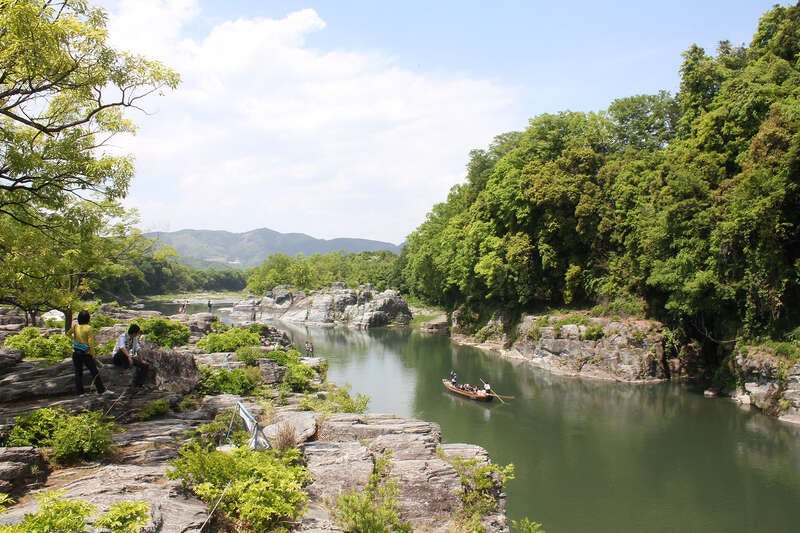 【茨城県内発】 花の絨毯！約40万株『羊山公園芝桜の丘』　春色の名勝『長瀞』＆秩父名物ランチ2