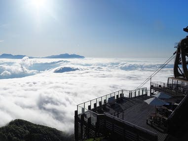 天空へ誘う紅葉旅 標高1,800ⅿに佇む万座温泉と絶景広がる竜王SORA terrace 1泊2日