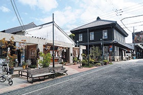 三宮・西宮・新大阪　発
びわ湖で大迫力の水陸両用バスと長浜黒壁スクエア散策3