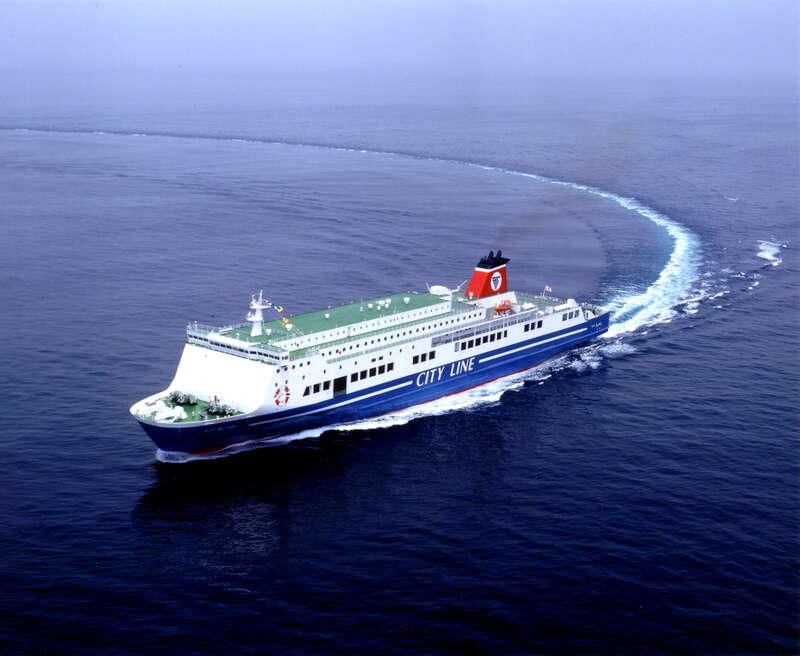 【佐賀・長崎県内／博多駅発】 往路フェリーと復路新幹線利用！関西東海初詣と尾張名古屋３日間2