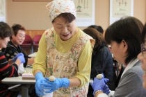 【木曽川・一宮発】*日帰り昼食付*『中津川栗きんとん絞り&五平餅作りと秘境夕森渓谷』