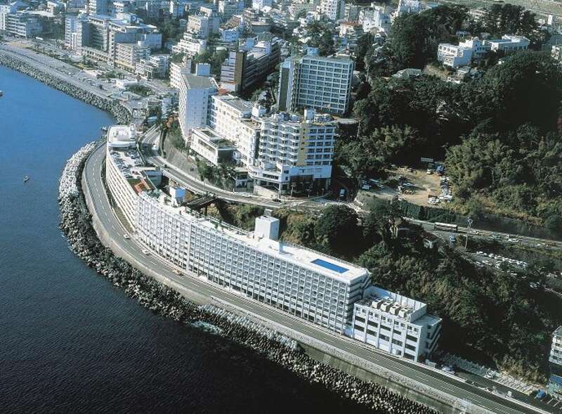 【新千歳空港発】 富士山ぐるっと周遊絶景巡り　雄大な太平洋に面したオーシャンビューのお部屋の熱海温泉  2日間3