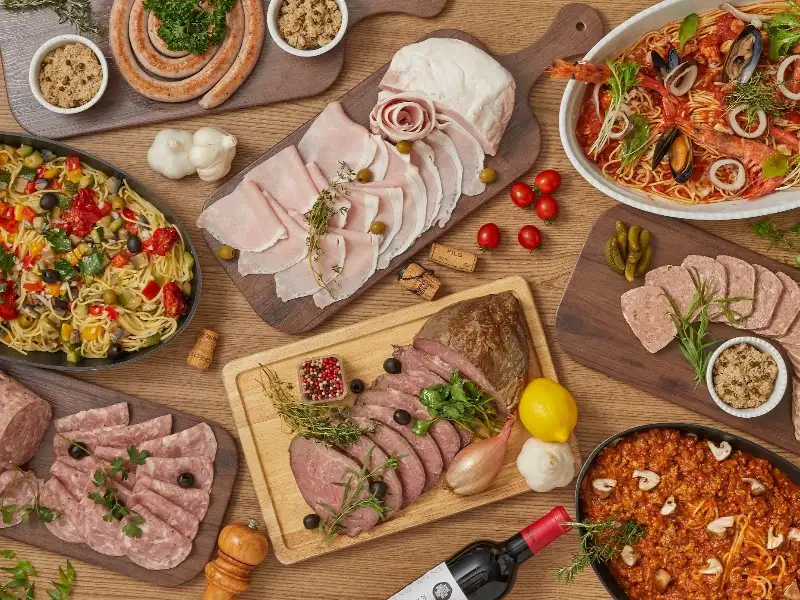 朝発バス/東京発　ホテルグリーンプラザ白馬　白馬コルチナ＆白馬乗鞍スキー場　滞在中リフト乗り放題＆レンタルスキーまたはボードセットが1泊につき1日付｜ゲレンデ目の前の好立地！豪華なディナーバイキングと展望岩風呂から望む大自然がおすすめ！2