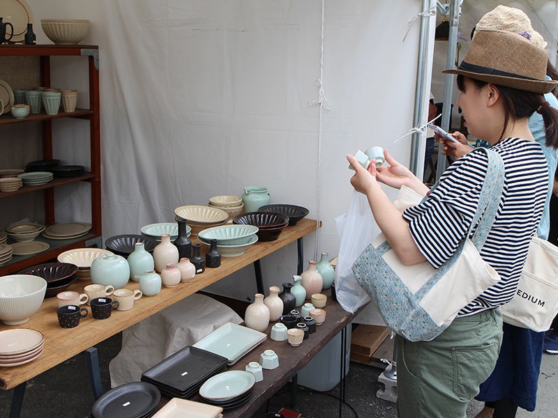 【千葉・西船橋発】日帰りバスツアー『6,000円台～✨ぶっとび格安』～2026年春～益子陶器市🍶たっぷり5時間滞在！アウトレット品も🎵2