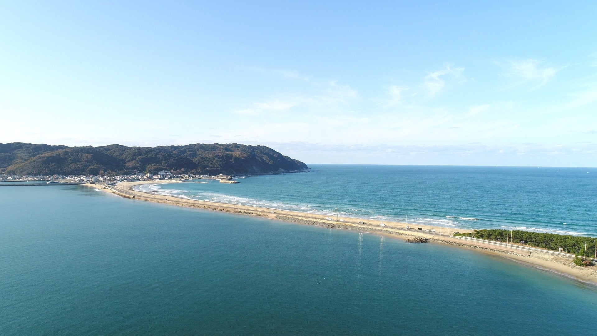 【バスハイク／(福岡)天神発着】西日本鉄道ｘ西鉄旅行 共同企画 夏の風を感じる福岡オープントップバスツアー 音で楽しむ宮地嶽神社風凛祭りと志賀島夕景ドライブ 暑い日にうれしい♪ひんやりサービス付き3