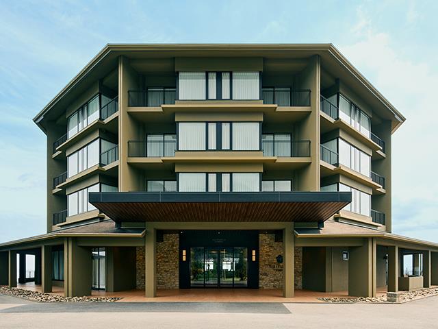 ■往復航空機利用で行く世界遺産「屋久島」≪レンタカー付≫samana hotel Yakushima指定 【部屋タイプを選択可能】　3泊4日2