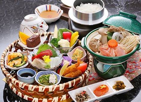 日本有数の紅葉名所！「九年庵」秋の一般公開 2日間【大阪南港発】3
