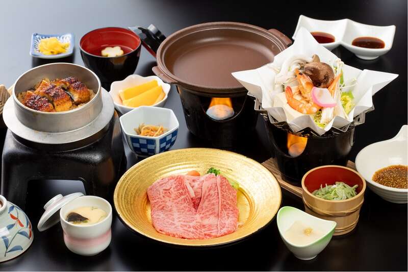 【大分・かんたん・北浜・別府発】 よみうりの土用は牛の日！！絶品佐賀牛＆うなぎ釜めし 夏のスタミナ飯と清水の滝「カルピス風鈴」　日帰り1