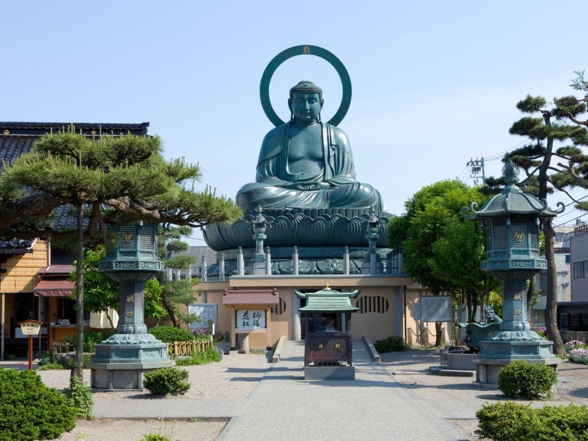 オールインクルーシブのお宿にご宿泊！北陸路「秋の5大絶景めぐり」2日間【近鉄八尾・八戸ノ里・枚方市・JR高槻発】2