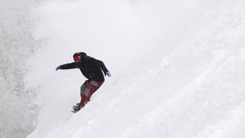 【柏朝発】ぶっとび！日帰りスキー＆スノボ｜北志賀小丸山スキー場（リフト券付）2