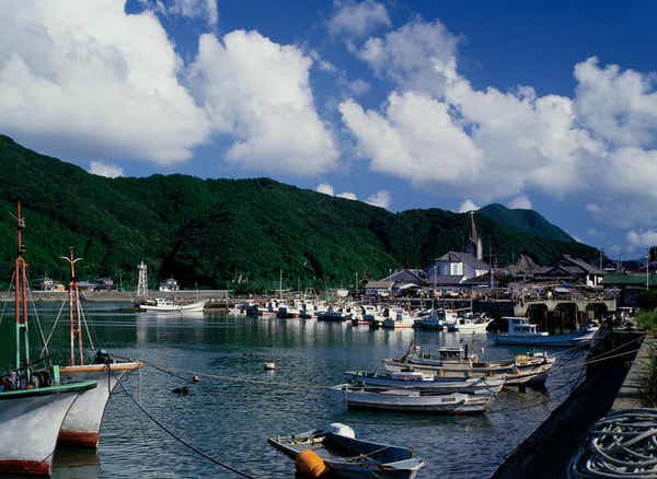 【出雲市駅・松江駅・安来駅・米子駅発】 風光明媚な天草松島温泉泊“地上の楽園”たからじまの旅２日間3
