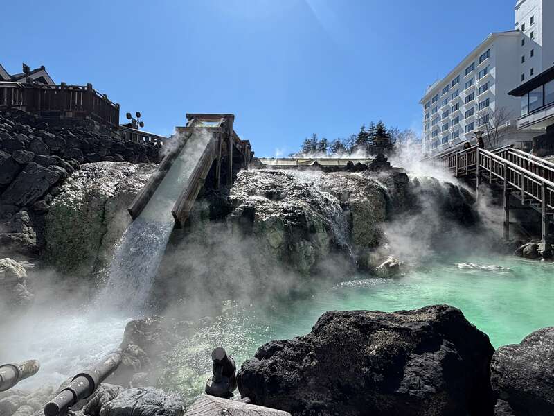 【山形県・新幹線駅（山形駅～米沢駅）発】 湯ったりたっぷり草津温泉で過ごす年末年始　世界遺産・富岡製糸場＆縁起達磨の発祥“達磨寺”３日間1