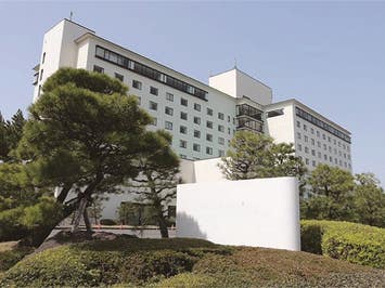 ■[福岡空港利用]＜レンタカー付＞2024年4月リニューアルOPEN！オールインクルーシブサービスで優雅に滞在♪[夕朝食付]＜メルキュール佐賀唐津リゾート指定＞1泊2日