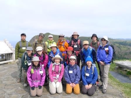 【早90】◆中部国際空港発着！◆【ジャンボマーチ・添乗員同行】稚内便で行く！夏の利尻島・礼文島・稚内さいはて離島の旅4日間【フェリー１等船室指定席プラン】【四季の花・風景】2