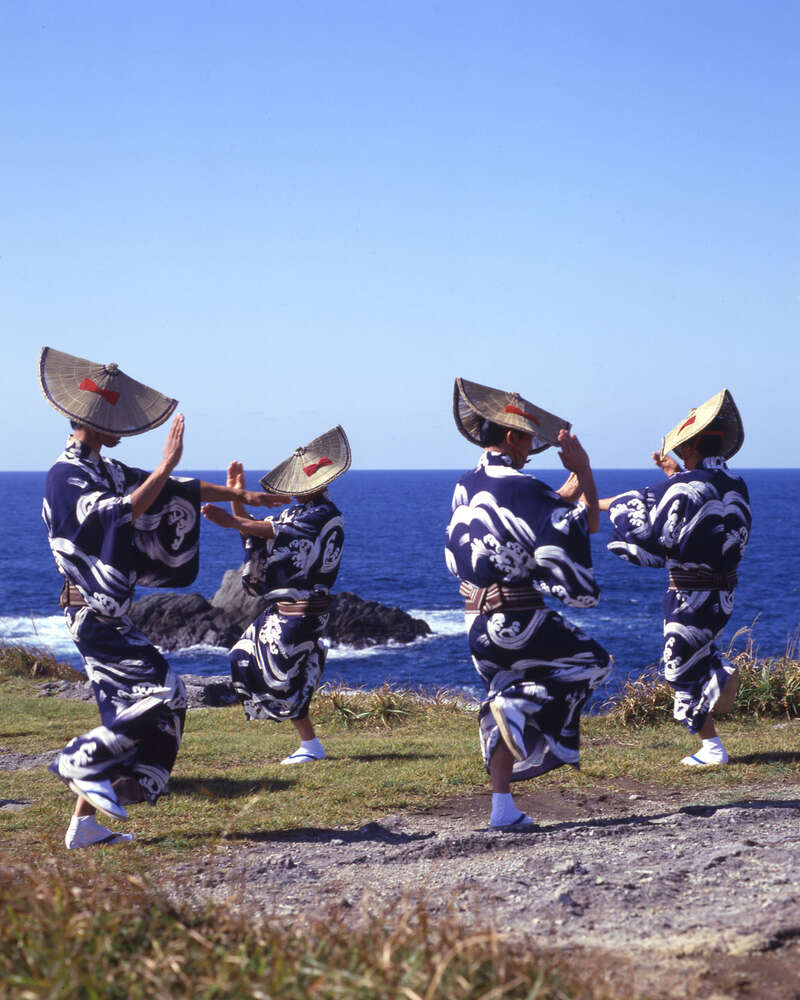 【福島県内発】 来いっちゃ芸能の島　佐渡ヶ島。佐渡金山・北沢浮揚選鉱場跡・薪能・トキの森公園３日間3