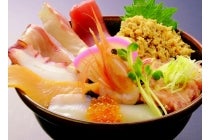 ◎WEB予約でリボンポイント２ポイント◎【津島・一宮発】＊日帰り昼食付＊『年末お買物ツア－ 日本海さかな街』2