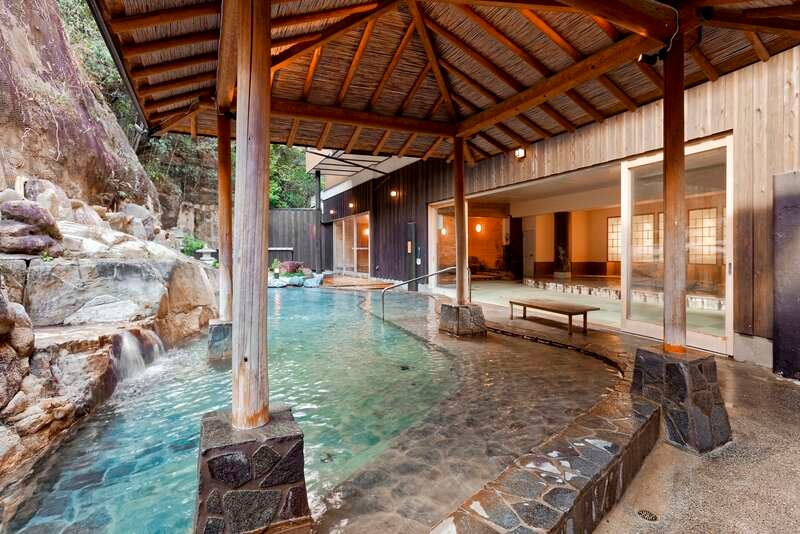 【島根県・鳥取県米子市発】 旅の名湯・グルメ満腹ミステリー ２日間2