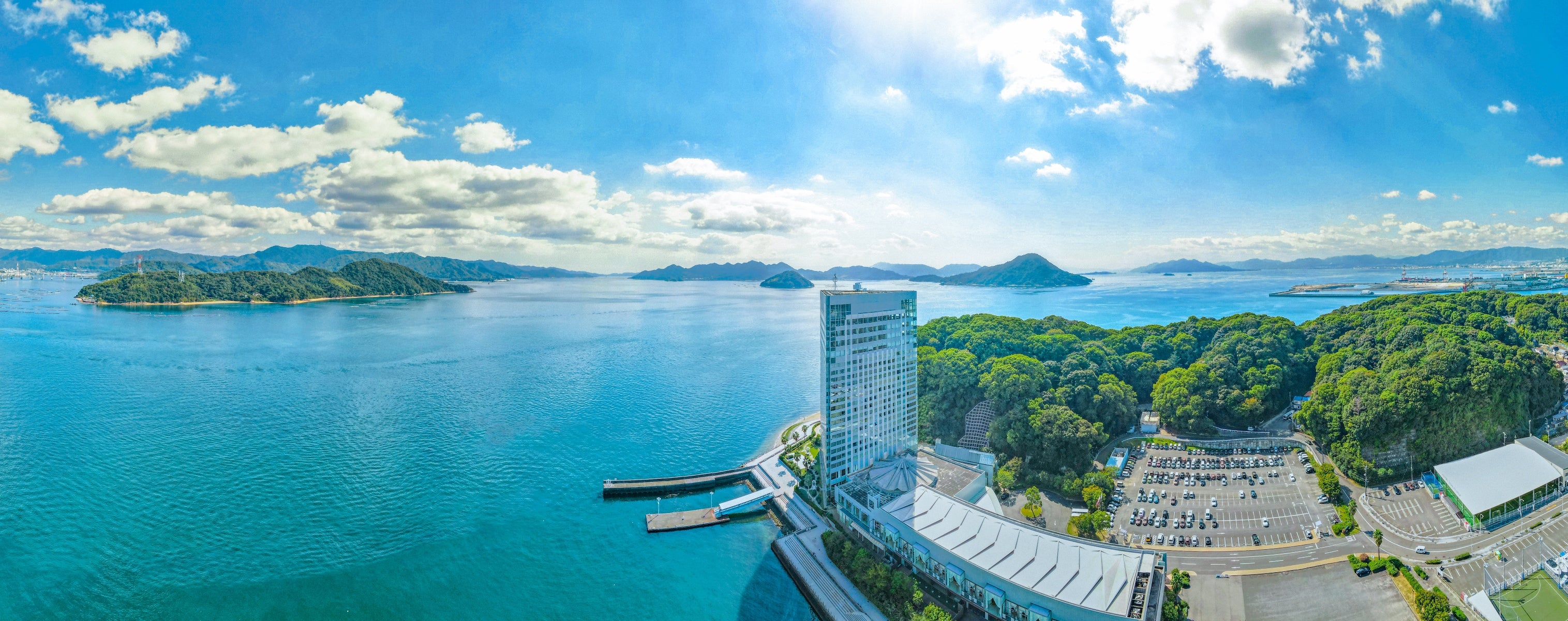【羽田空港発】 安芸の宮島と出雲大社・岩国・広島２日間2