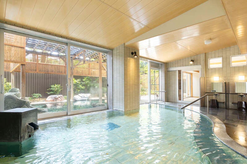 【茨城県内発】 金目鯛・鮑　海鮮尽くし食べ放題！『伊東温泉ホテルニュー岡部』　伊豆・箱根『碧（あお）と花の絶景6スポット』！あじさい咲く「箱根登山鉄道」・箱根ロープウェイ 開国の街「下田港クルーズ」・ジャカランダ咲く熱海 ２日間3