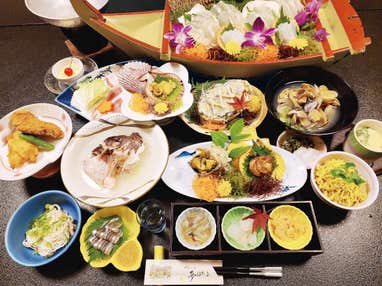 直行バスで行く　天草・下田温泉 天然ヒラメ・アワビ・サザエ付　豪華貝づくし会席ツアー🚌日帰りバスツアー🚌