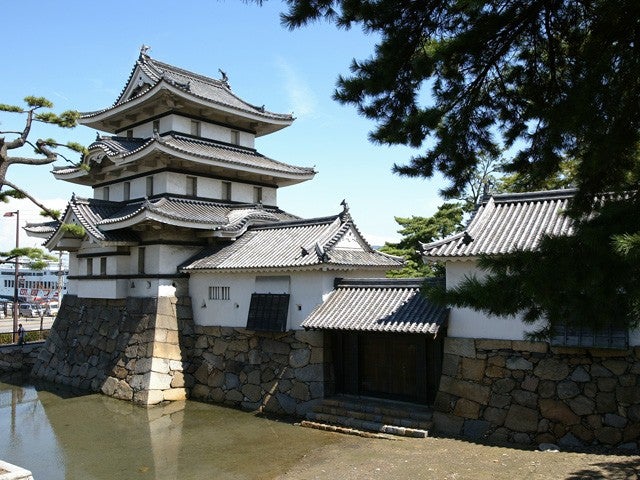 夏旅セール　JALで行く！香川　往復高松空港利用　絶景・伝統・アート・味覚が彩る四国旅♪四国周遊にもおすすめ！ホテルチョイス　フリープラン　1泊2日2