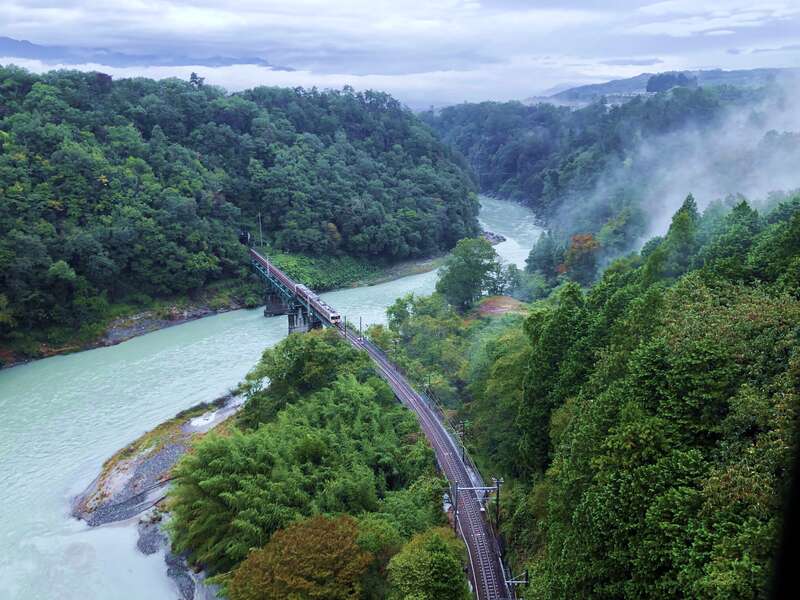 【福岡・熊本・鹿児島県内／博多駅・小倉駅発】 駒ヶ岳ロープウェイと 車山・富士見高原ﾊﾟﾉﾗﾏ周遊3日間3